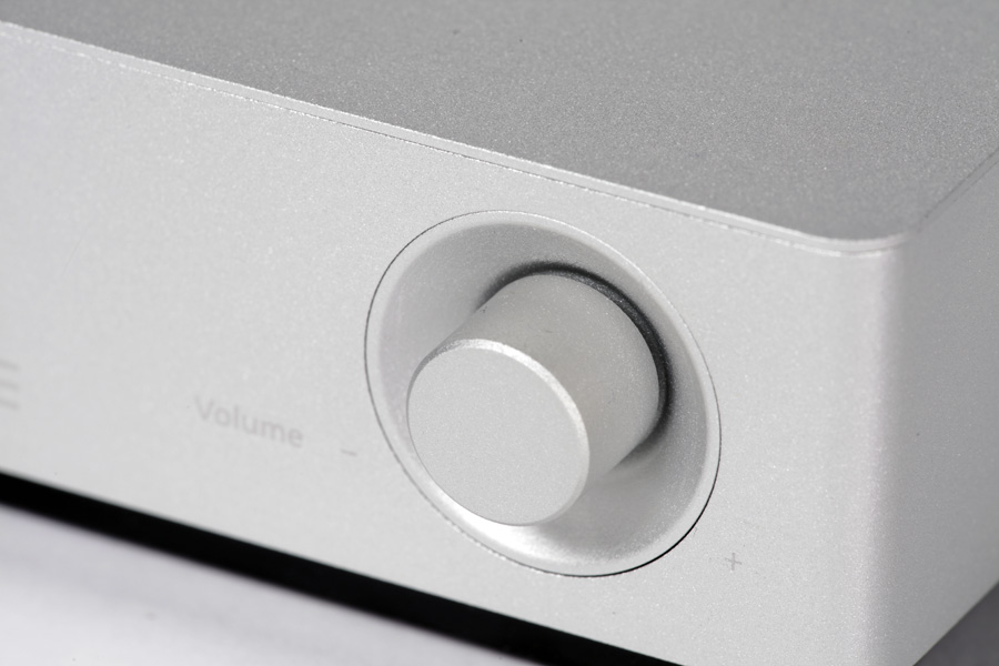 NuForce WDC200 NuForce WDC200