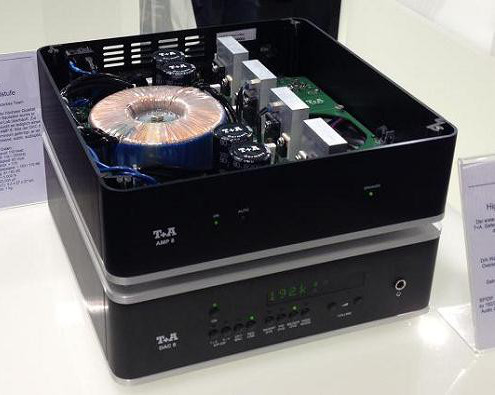 T+A DAC8 и AMP8 T+A DAC8 и AMP8
