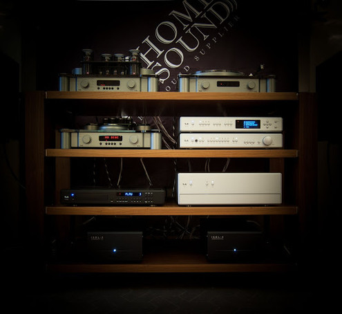   T+A A 1560 R, 
/  T+A MP 1260 R, 
  T+A P 1260 R, 
CD  T+A CD 1260 R, 
    T+A V10-2, 
CD-SACD  T+A D10-2, 
  T+A G10-2, 
 Studio Connections, 
 Black Rhodium