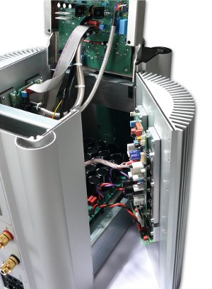 T+A M 10 бескомпромиссная механическая конструкция T+A M 10 бескомпромиссная механическая конструкция